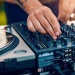 DJイベント企画・運営